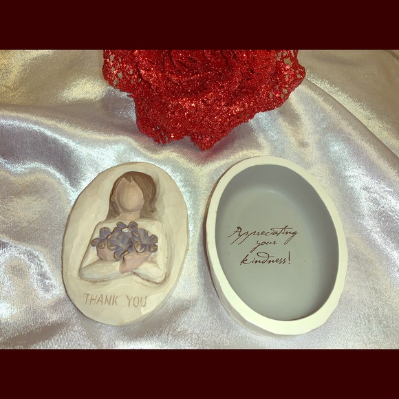 Keepsake - Picture 1 of 3